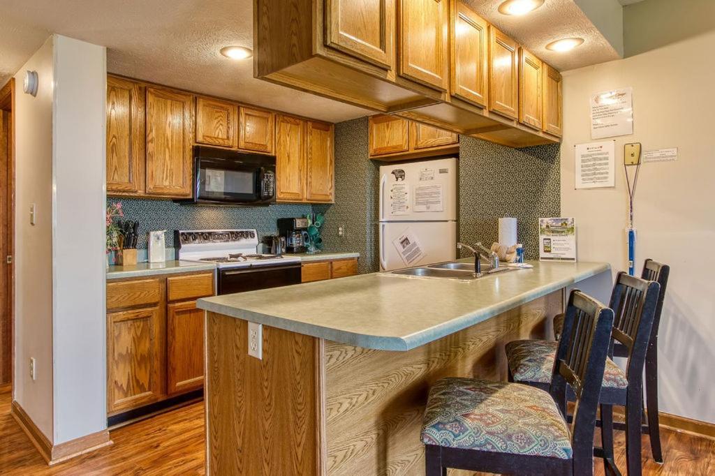 Serenity Heights, Amazing Views, Hot Tub Pool Access, 1089 Free Tickets Each Paid Day, Dollywood แกตลิงเบิร์ก ภายนอก รูปภาพ