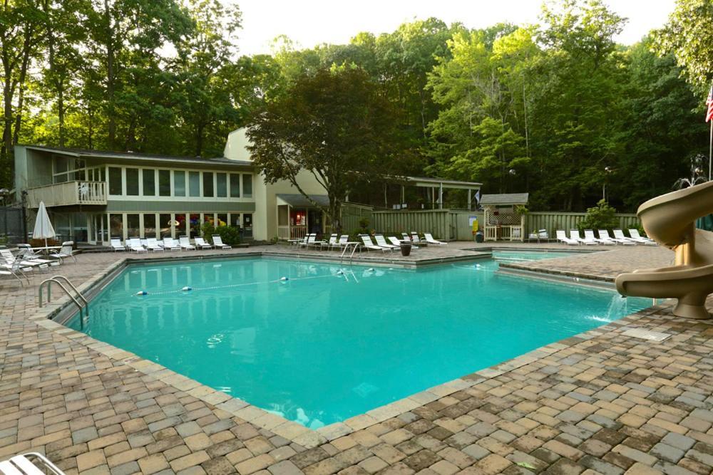 Serenity Heights, Amazing Views, Hot Tub Pool Access, 1089 Free Tickets Each Paid Day, Dollywood แกตลิงเบิร์ก ห้อง รูปภาพ